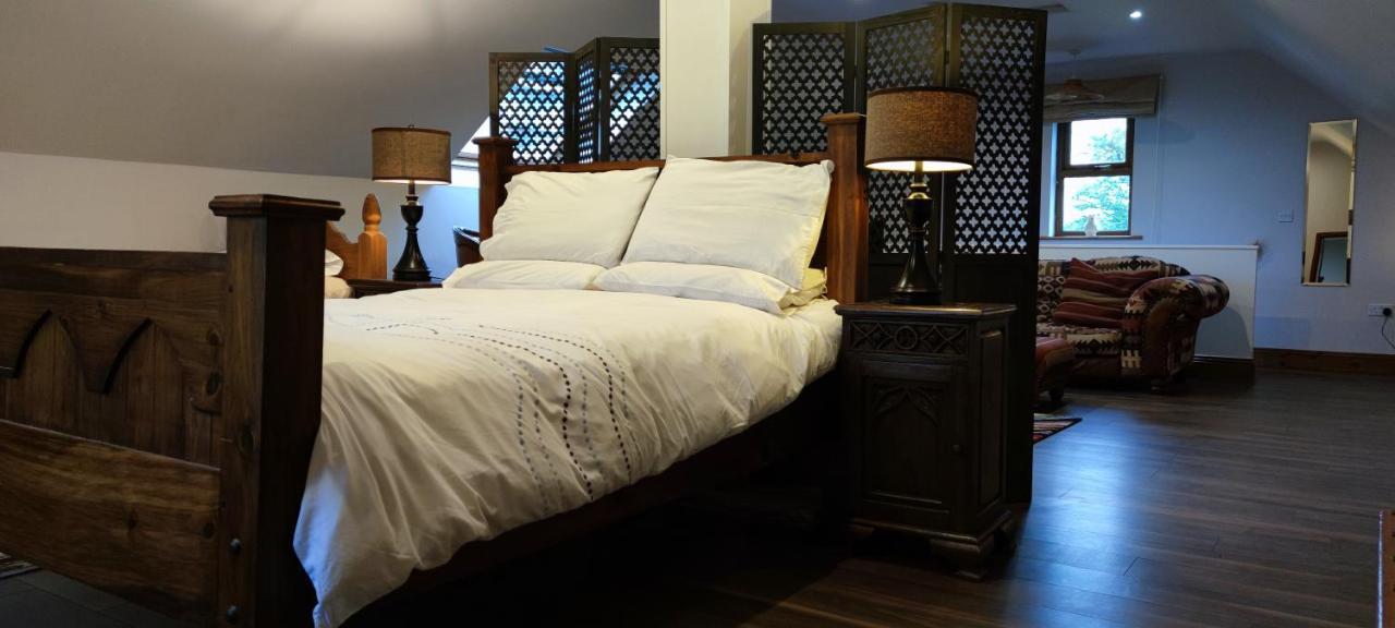 The Garden Gates Guest Accommodation 캐슬바 외부 사진